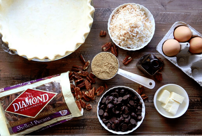 chocolatecoconutpecanpie2