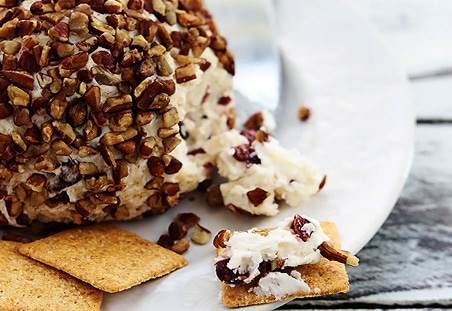 Cranberry Pecan Cheeseball