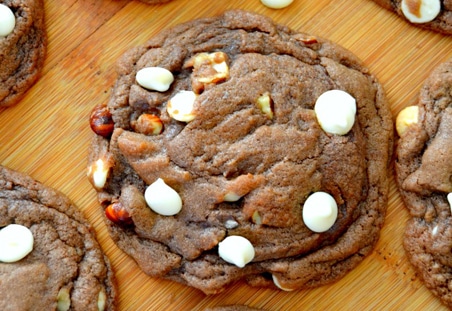 Nutella Hazelnut Chip Cookies