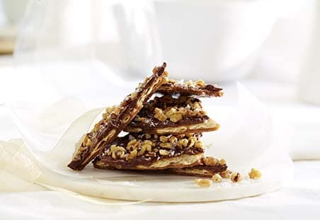 Saltine Walnut Toffee