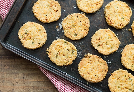 Walnut Cheddar Wheels