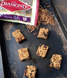 Tray with six Chewy Pecan Granola Bars.