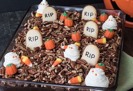 Halloween Graveyard Cake