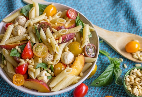 Summer Caprese Pasta Salad