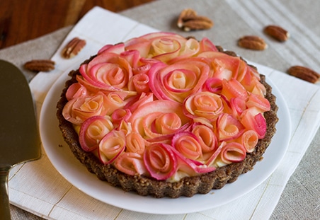 Apple Custard Rose Tart