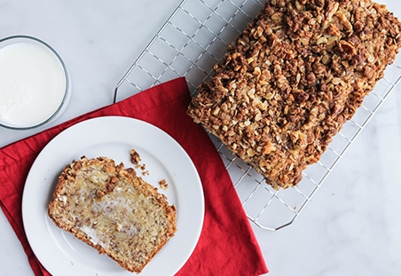 Walnut Crumble Banana Bread